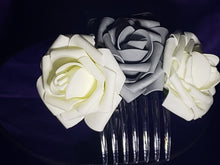 Load image into Gallery viewer, Floral HairCombs
