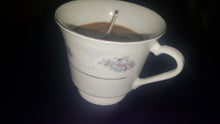 Load image into Gallery viewer, Tea Cup Candle