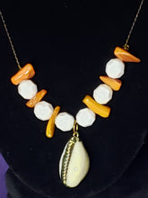 Load image into Gallery viewer, Cowrie Shell Set
