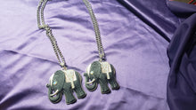 Load image into Gallery viewer, Black Elephant Chain
